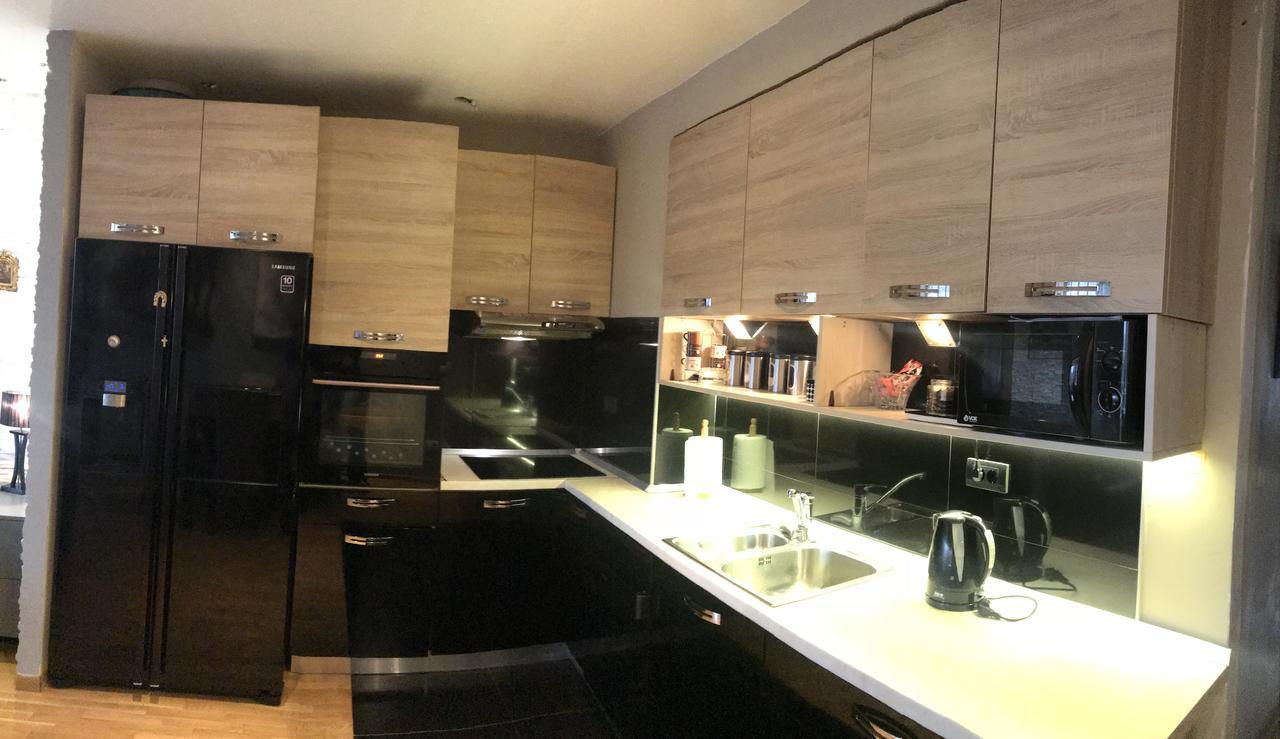Lovely Apartment Белград Екстериор снимка