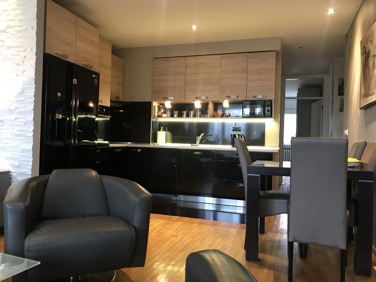 Lovely Apartment Белград Екстериор снимка