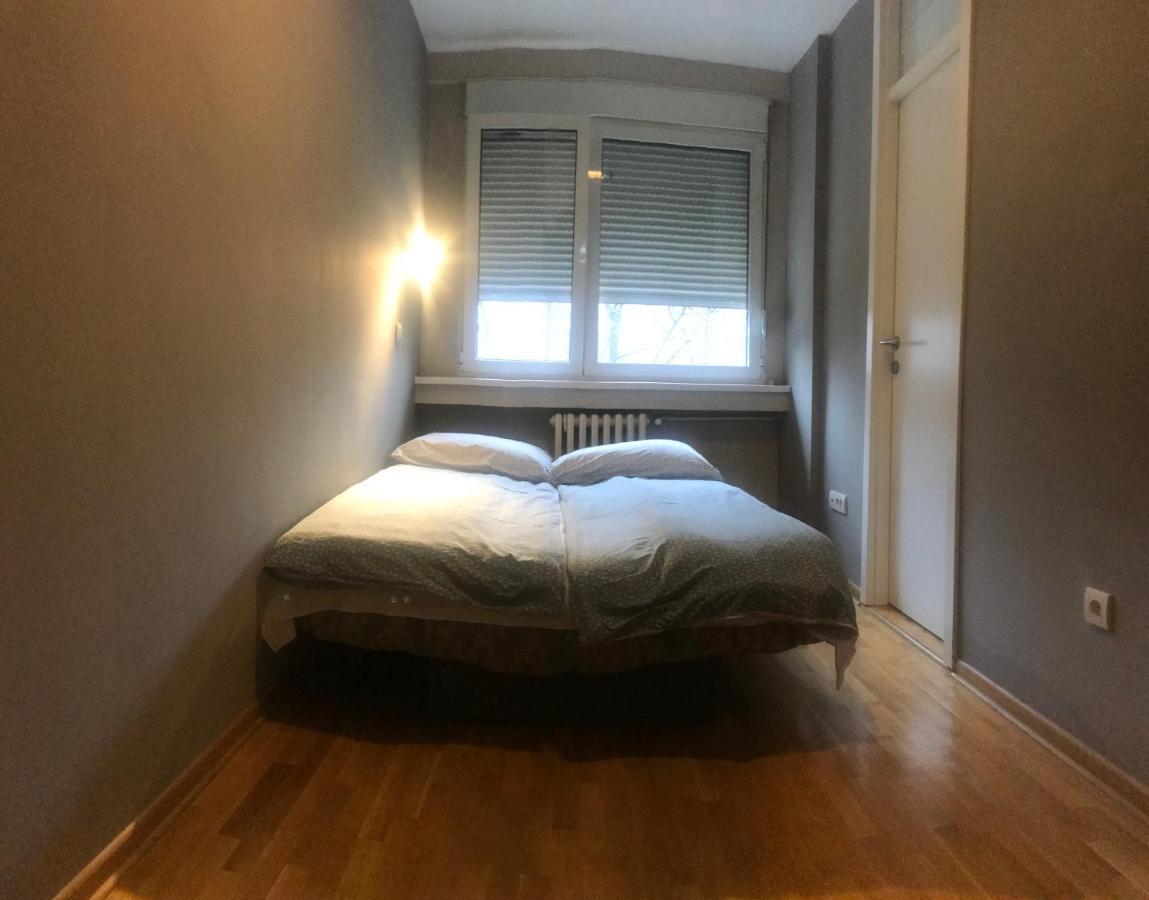 Lovely Apartment Белград Стая снимка